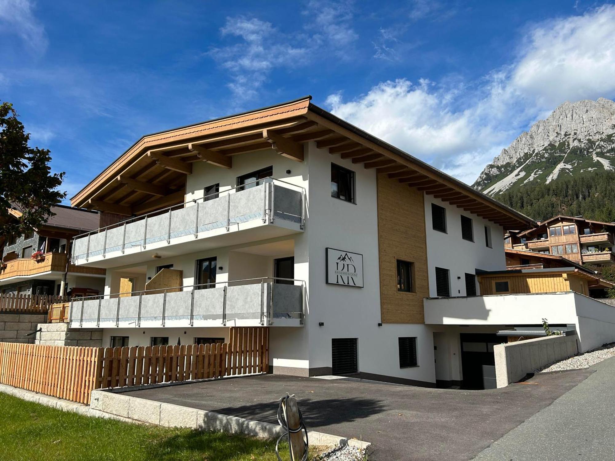 Kaiserresidenz אלמאו מראה חיצוני תמונה